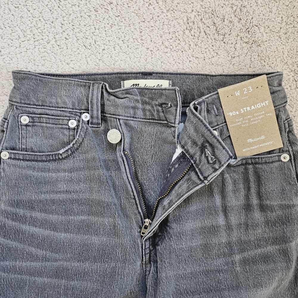Madewell 90s Straight Jean in Burwick Wash: Cross-Tab Edition - Picture 8 of 11